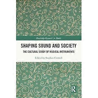 Façonner le son et la société : l’étude culturelle des instruments de musique