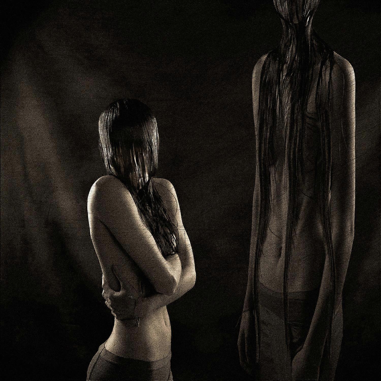 Sofia Insella - Im Camera (Red LP) [VINYL]