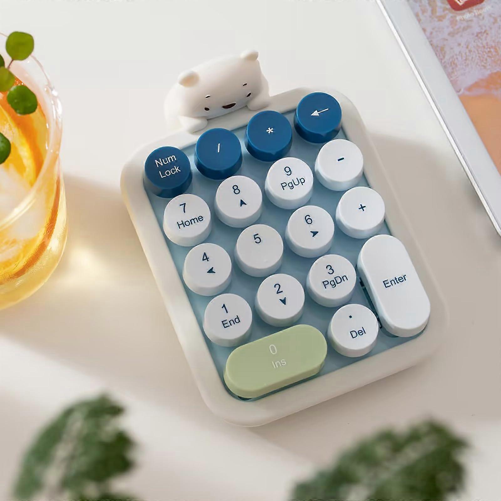 Cute Wireless Numpad Detachable Silicone Bear Case 18Key Round Keycaps Win/Mac Compatible Blue AAA Battery Included