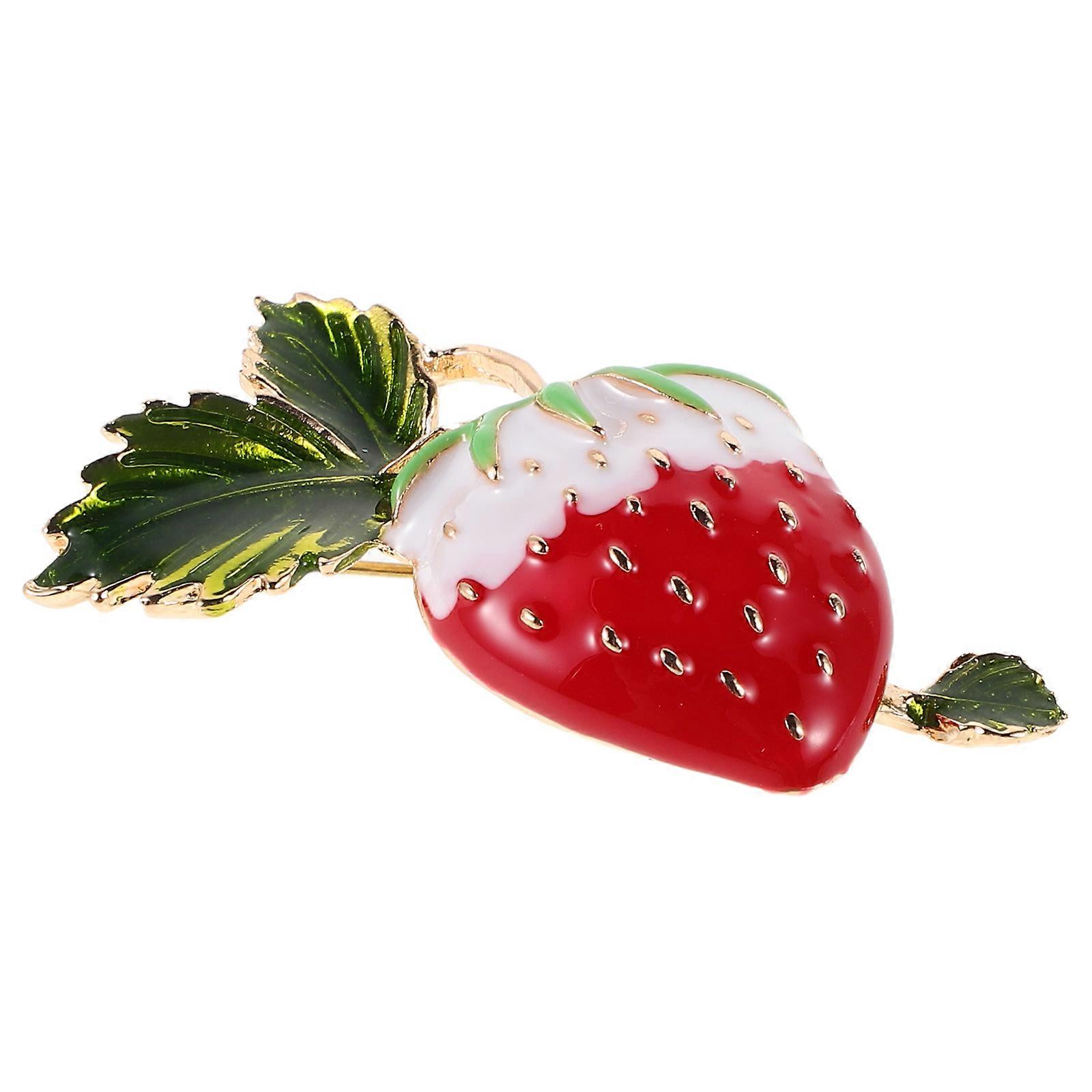 Strawberry Brooch for Decoration Cute Pinback Button with Realistic Fruit Design
