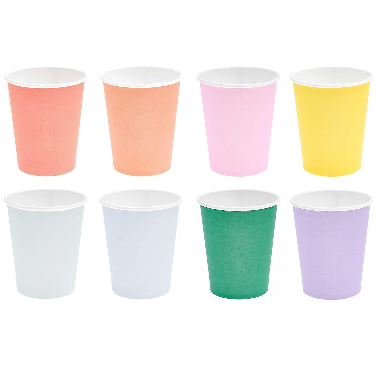 8 multicolored paper cups