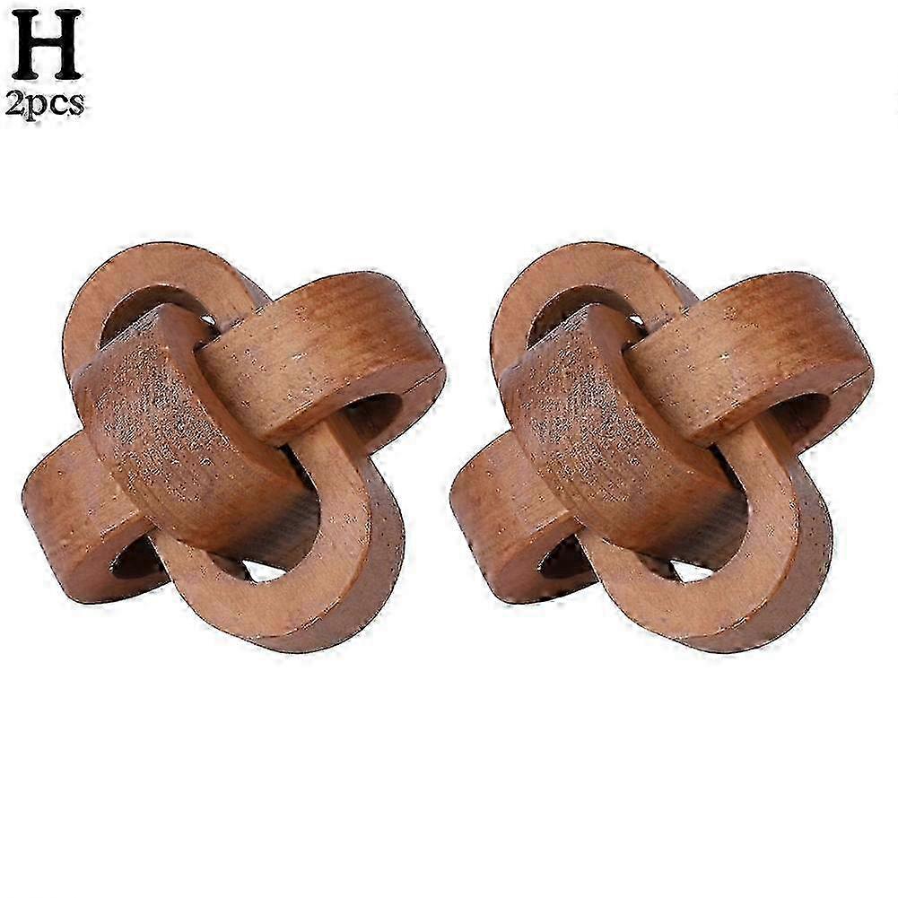 Hand-Carved Small 3-Link Wood Chain Link Table Decor for Modern Coffee Tables, Suitable for Various Home Styles