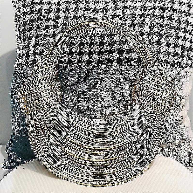 Högkvalitativa guld- och silverfärgade designerhandväskor och väskor för dammode - Kuvertväskor och tygväskor 2023