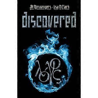 The Messengers Discovered Simon - Clark, Lisa M - Paperback - en Book