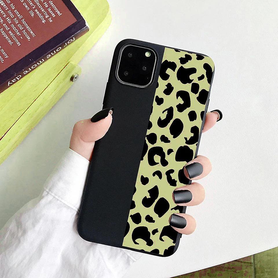 iPhone 12 & 12 Pro Shell half leopard pattern 2 colors black red