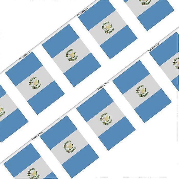 Garland – Flag of Guatemala – 14 x 21 cm – Polyester – To hang – 20 pieces