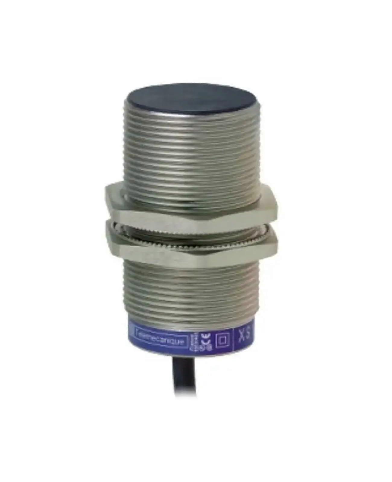 XS6 XS630B1MAL2 Inductive Sensor XS6 M30  L62mm  Brass  Sn15mm  24..240VAC/DC  Cable 2m