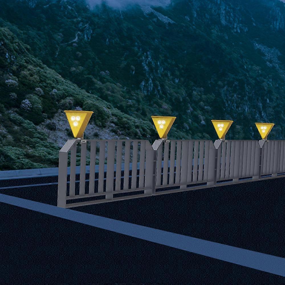 C2A Solar Flash LED Strobe Warning Light