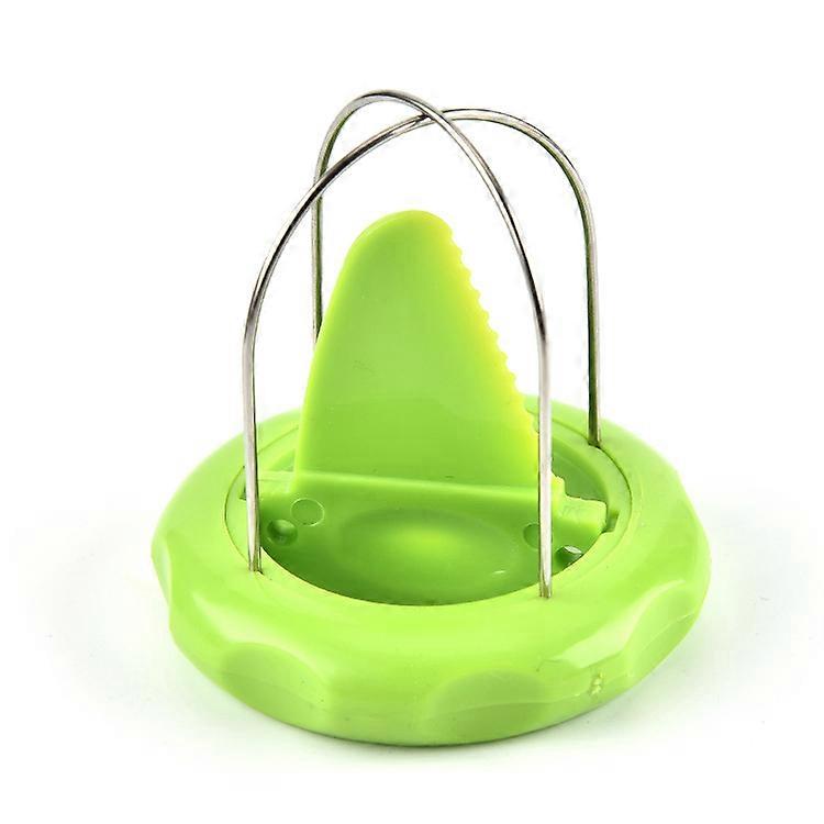 Easy grip peeler for kiwi and dragon fruit preparation