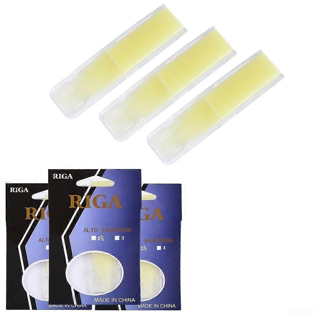 Alto saxophone reeds with durability, set of three with varying hardness (1, 1.5, 2) (Strength 2.5)