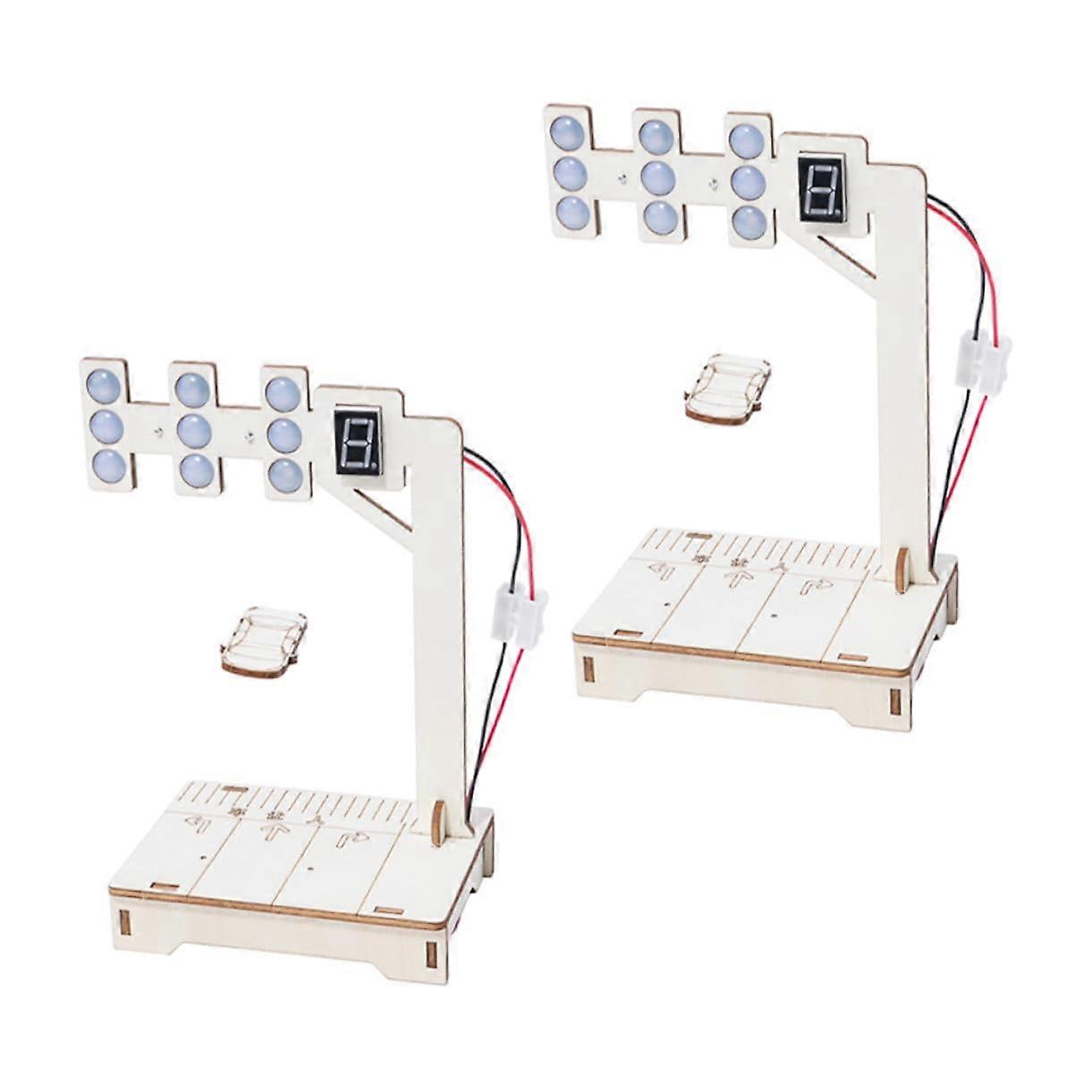 STEM Traffic Light Kit for Teens, DIY Wooden Electronic Science Kit with Interactive Assembly and Learning