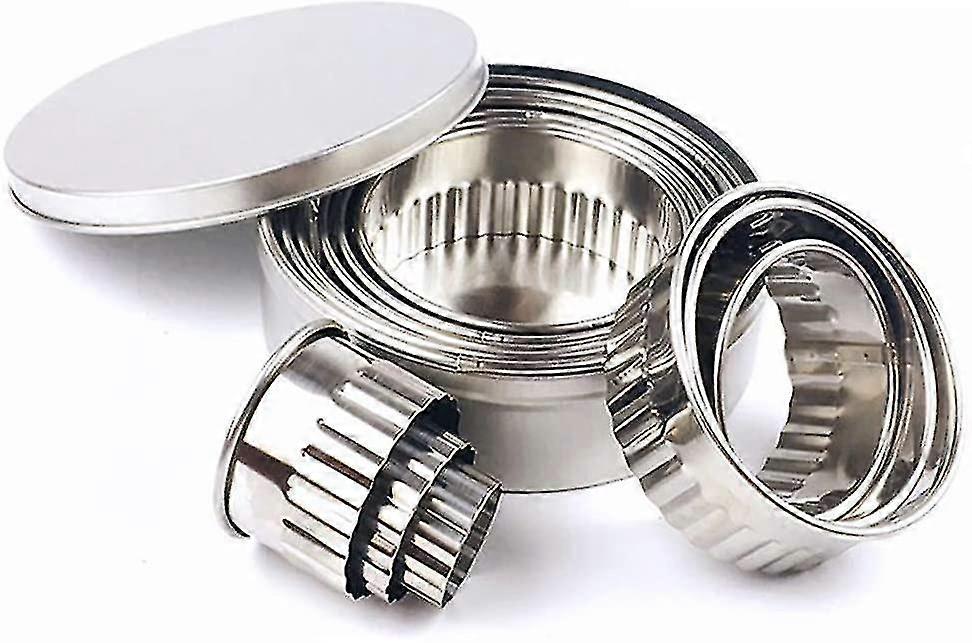 Stainless Steel Fluted Edge Round Cookie Biscuit Cutter Set 12 Pieces