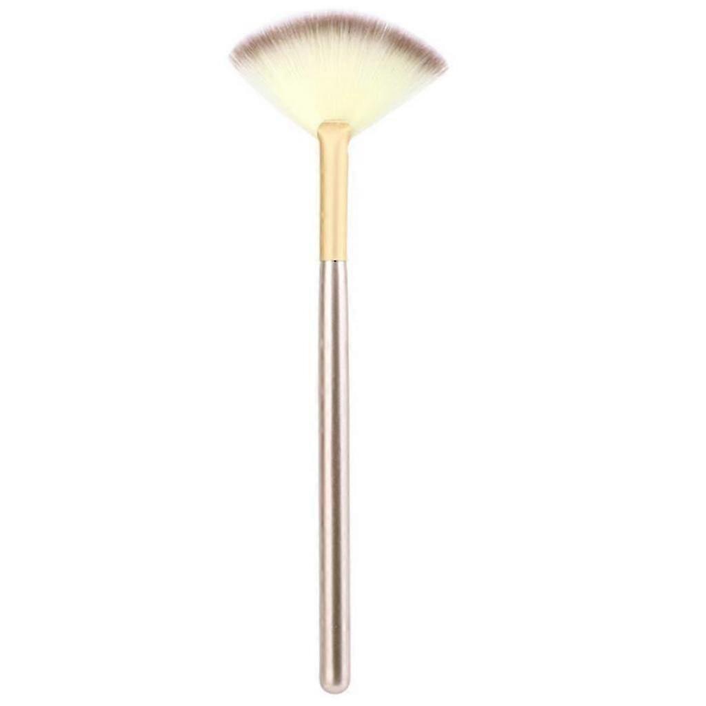 Fan Makeup Brush, 1pcs Synthetic Fibre Wood Handle for Highlighter Bronzer Makeup Application