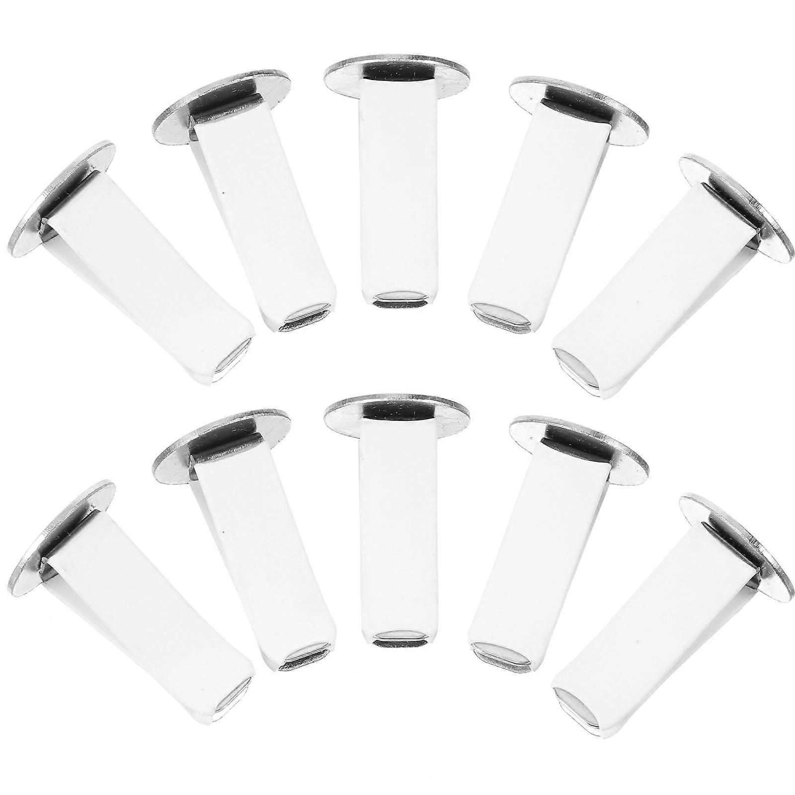 It seems like you're referring to a product listing for **car vent diffuser clips**—small accessories designed to attach to your car's air