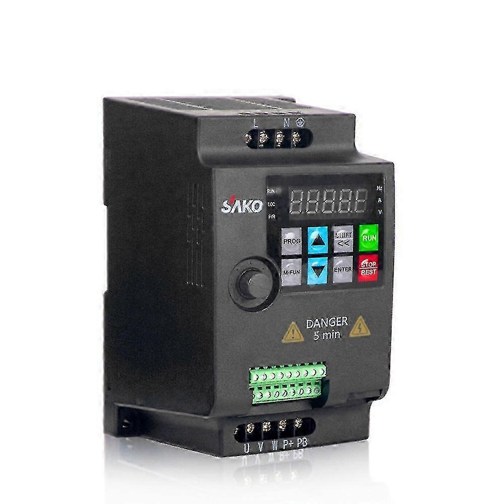 Single Phase AC220V Vector Inverter VFD Variable Frequency Converter for Stepless Motor Speed Contro