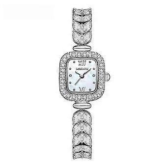 MOKAGO Dameshorloge met vierkante wijzerplaat en diamanten - Elegante parelmoeren wijzerplaat met sprankelende lunette en armband - Tijdloze luxe voor elke gelegenheid