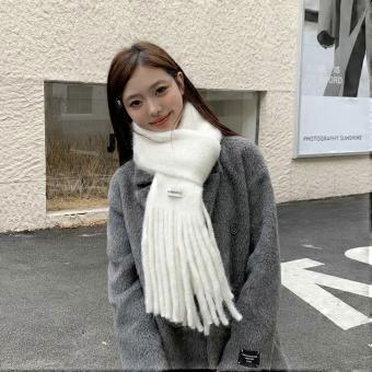 Koreaanse versie van de nieuwe wintercollectie: een zachte, wasachtige, warme sjaal in effen kleur met franjes, geschikt voor dames, studenten en stellen.