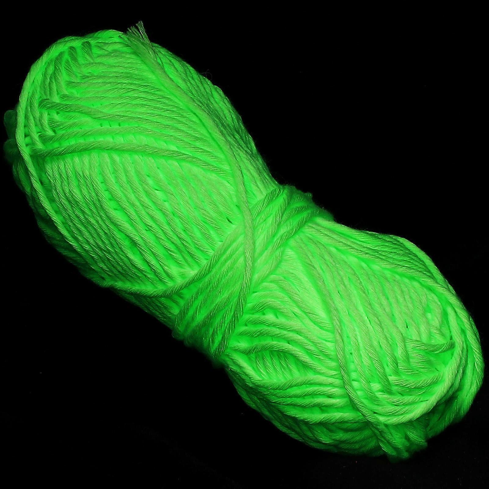 Knitting Accessory 1 Roll of Luminous Polyester Yarn for Beading Light Green Anti-static Glow Thread