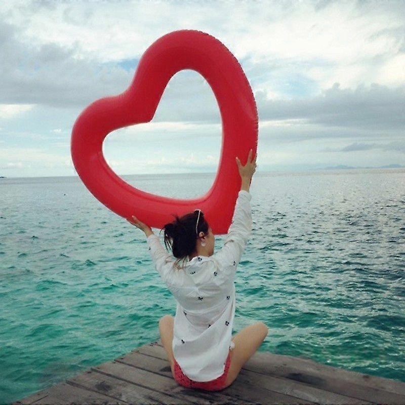 Heart-Shaped Inflatable Pool Ring - Summer Swim Float for Couples & Photo Fun | PVC, Lightweight -HK628