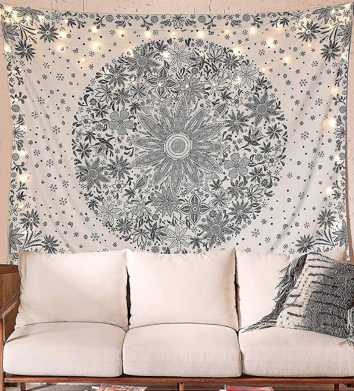 Bohemian Hanging, Bei Fl