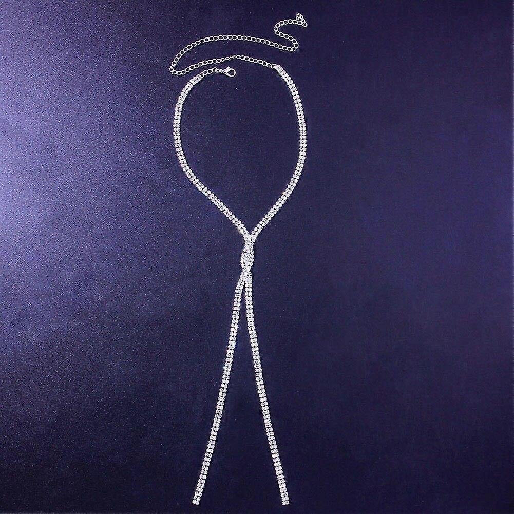 Collier torsadé en strass, collier à pompon simple et tendance à la mode pour