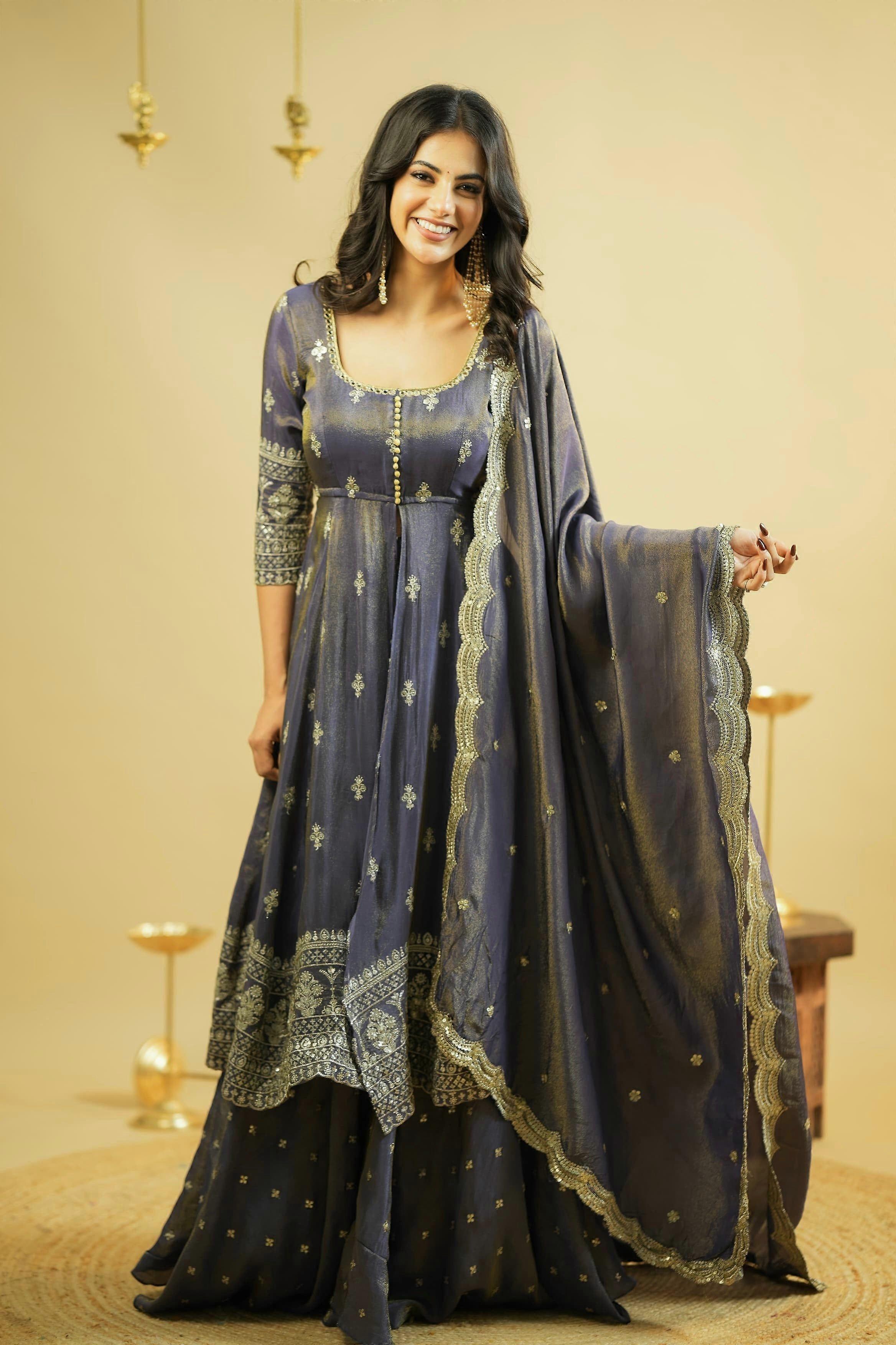 Fab Zone Womens Designer Party Wear Look Suit Set With Embroidery Sequins Work With Real Mirror