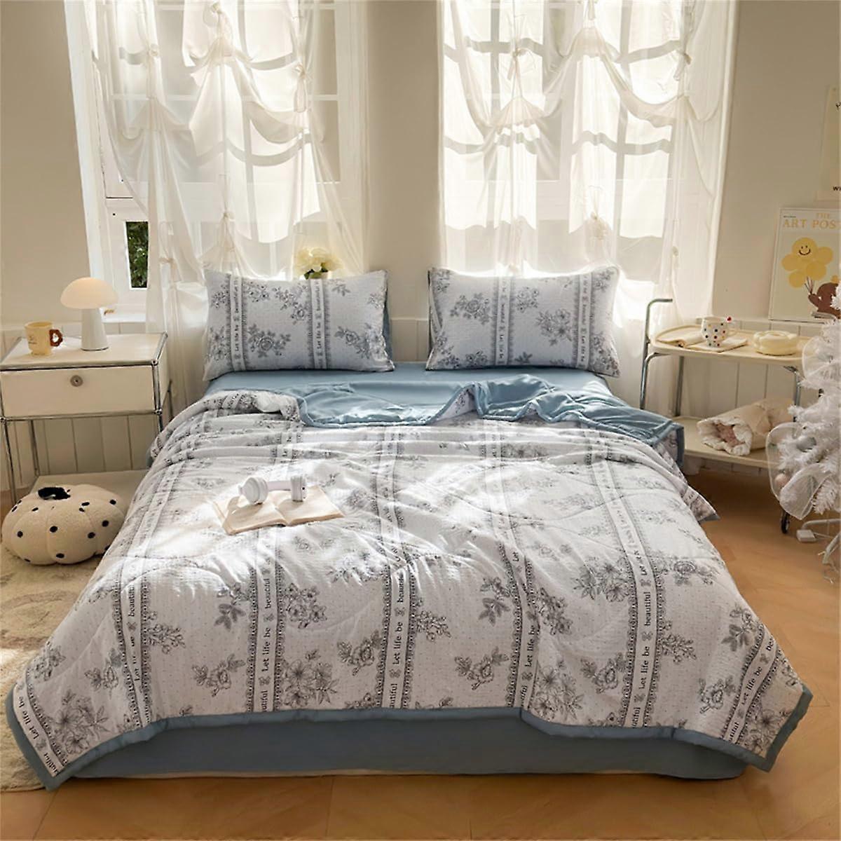 King Size Cooling Quilt 4 Piece Set with Breathable Fabric, Reversible Floral Lightweight Summer Bedding