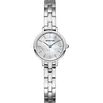 Bering Zilver Roestvrij Staal 11022-704 Dameshorloge