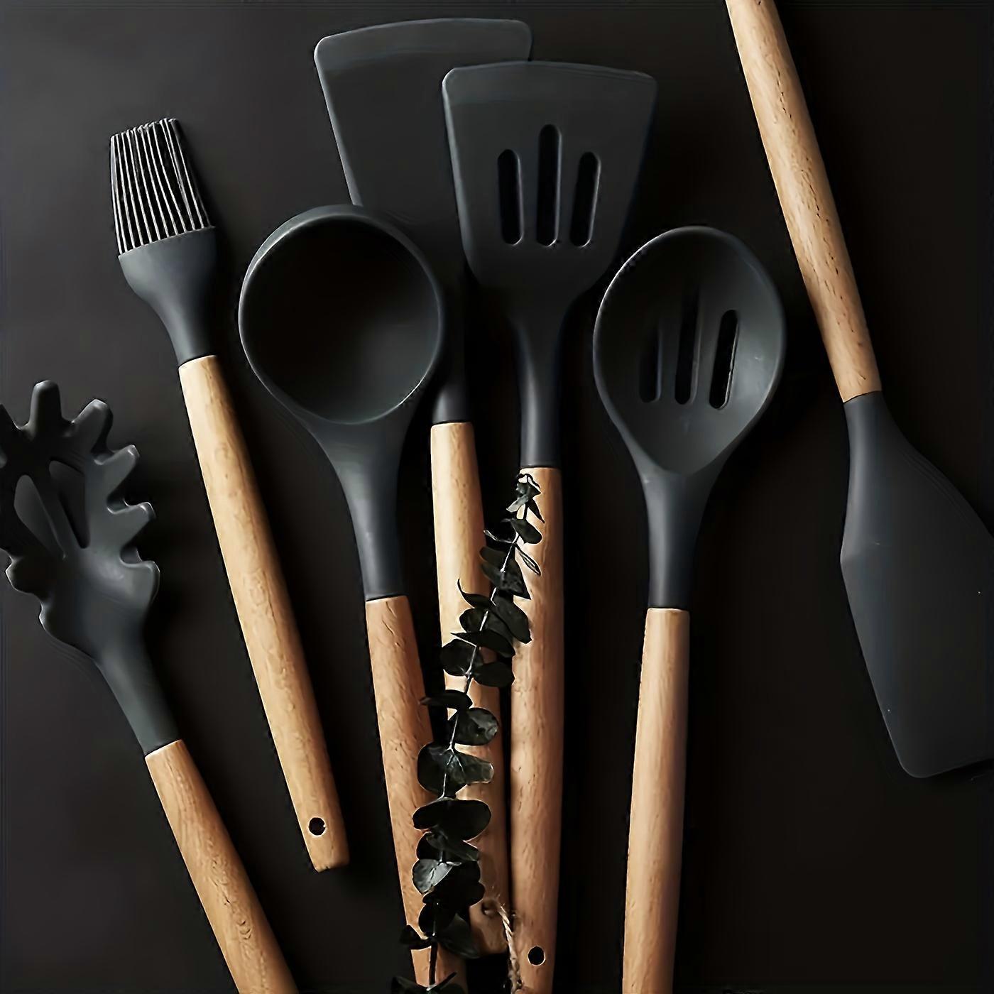 7pcs/set, Silicone Utensil Set, Kitchen Utensil Set, Safety Cooking Utensils Set With Whisk, Spoon, Spatula, Non-Stick Cooking Utensils Set With Woode