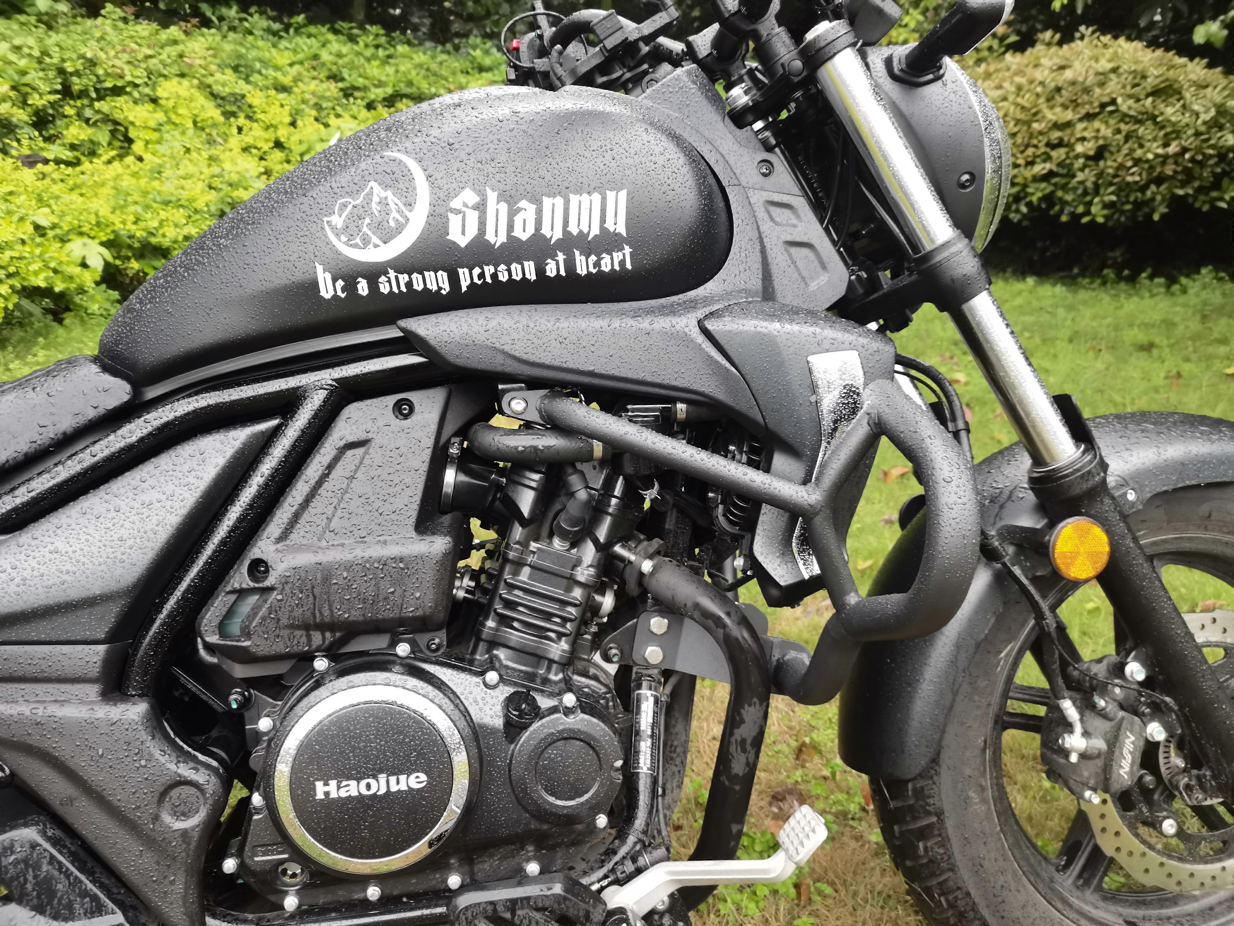 Applicable to Haojue TR300 modified retro guard bar, crash bumper, reflective warning bar, carbon steel anti-drop bar