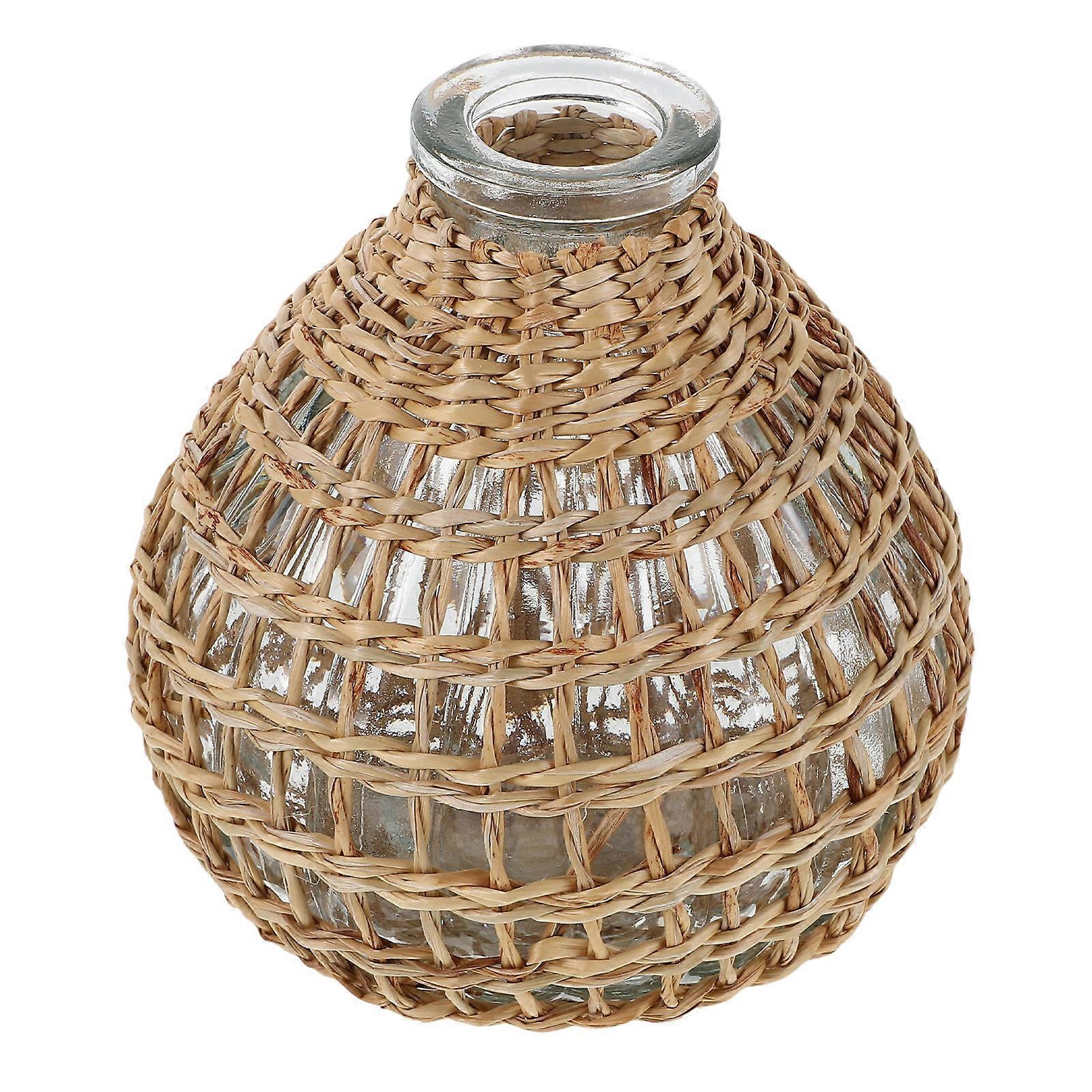 Stylish Vase for Dining Table Settings, Combining Durability with
