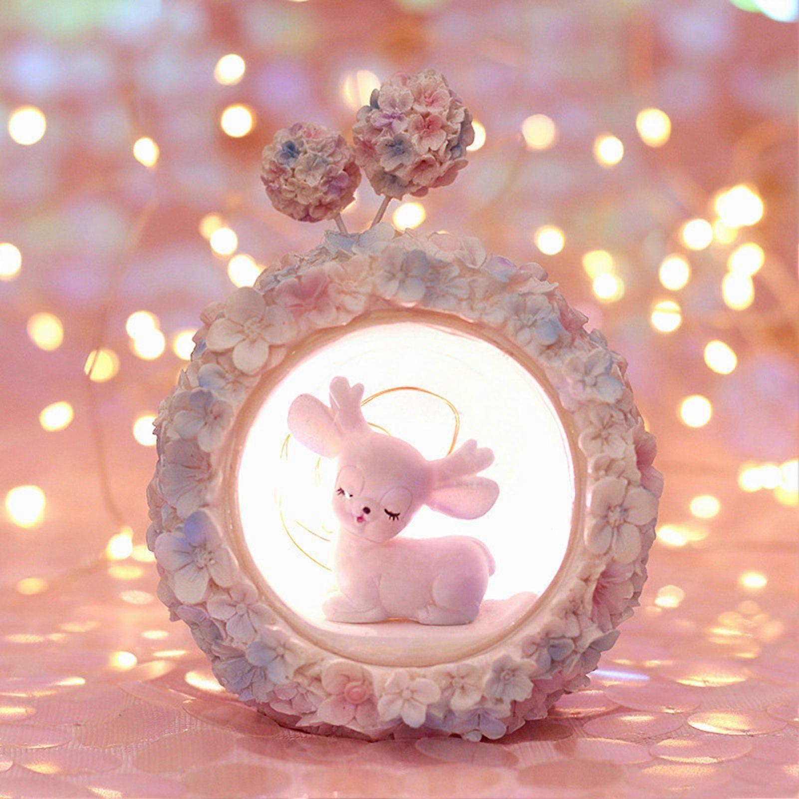 2025 أحدث طراز زينة ضوء الليل لطيف تزلف بنات ديكور سطح المكتب