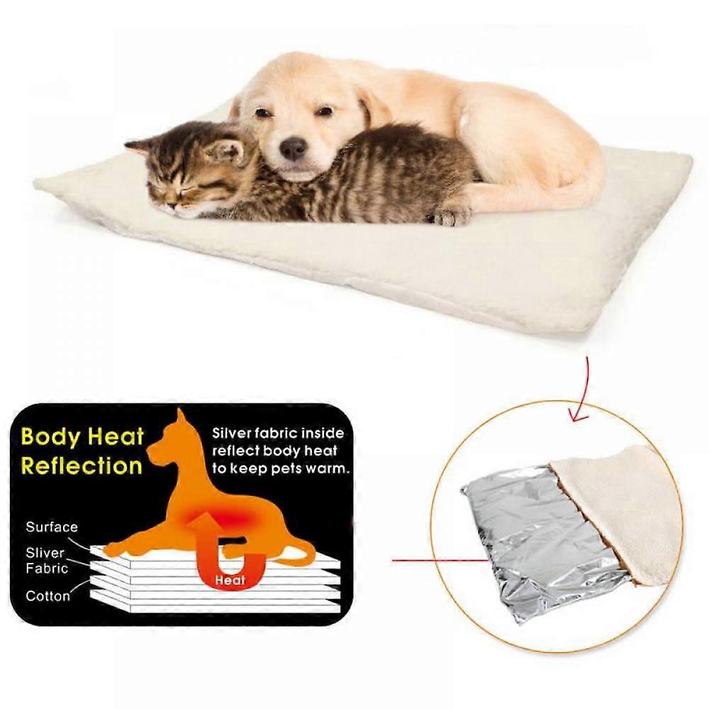 Medium self-heating pet bed with removable cover, white