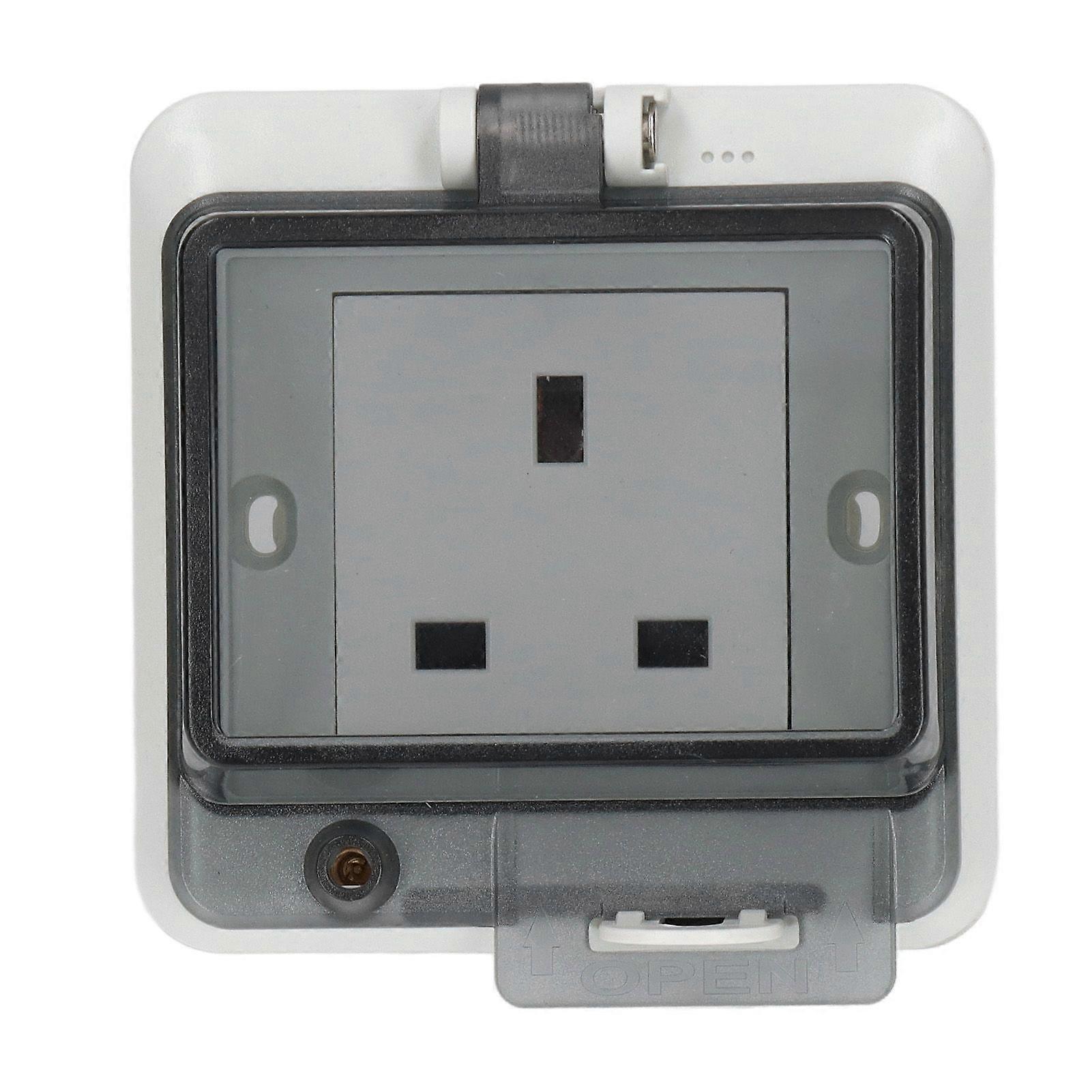 IP66 Waterproof UK Standard Socket Flameproof Robust Impact Resistance Electrical Socket 250V 13A
