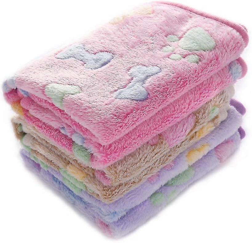 Ultra-soft Plush Dog/cat Blanket 3 Piece Bone Medium (76 * 52cm)