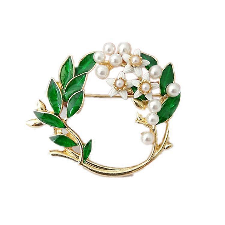 Leaf Women's Chest Brooch