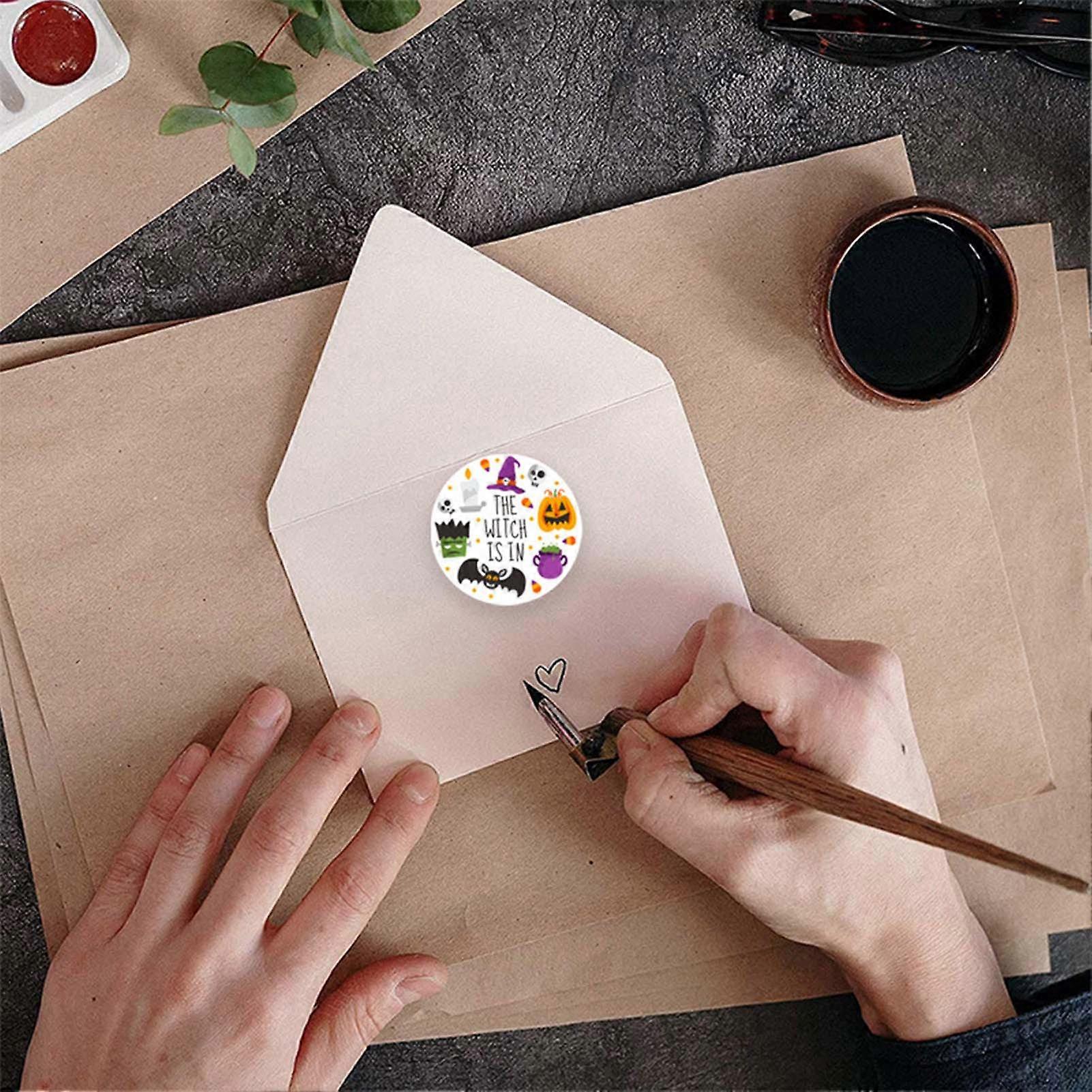 500PCS/Roll Halloween Stickers Halloween Party Favors Round Label Stickers for Wrapping Decoration