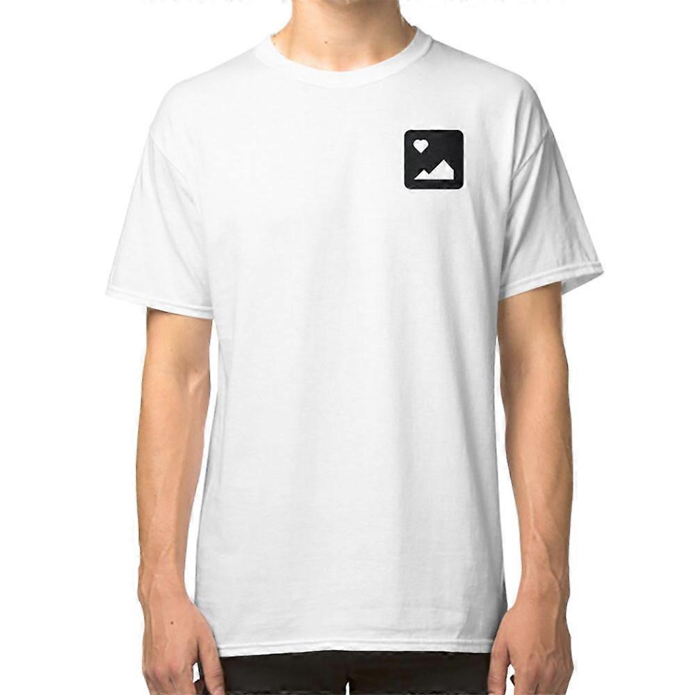 Medya - siyah tişört