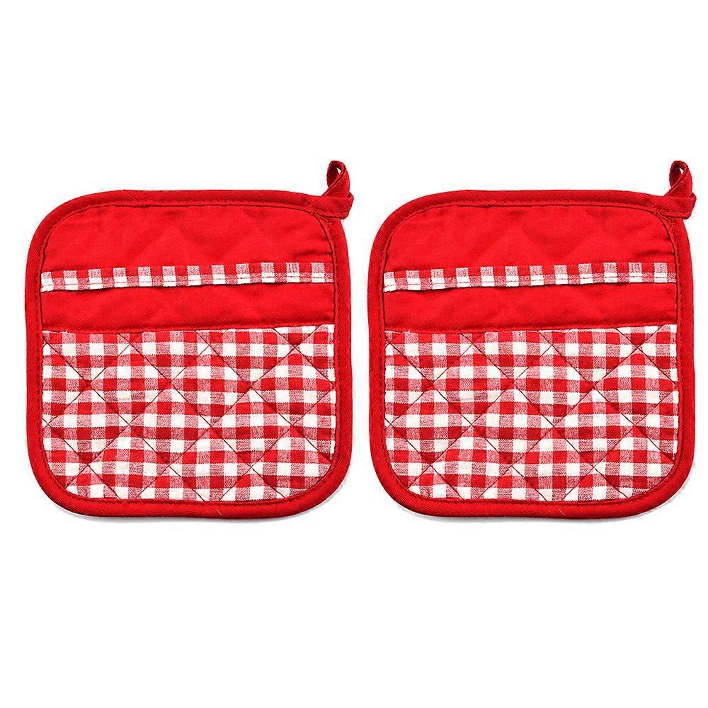 Insulated table mat with hanging hole for easy storage