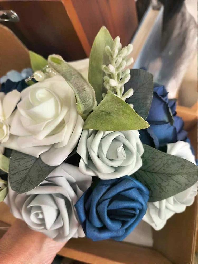 Wunderschöner künstlicher Blumenstrauß