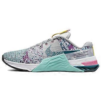Nike Metcon 8 "Grafiti Graphics" da donna DQ0302-001
