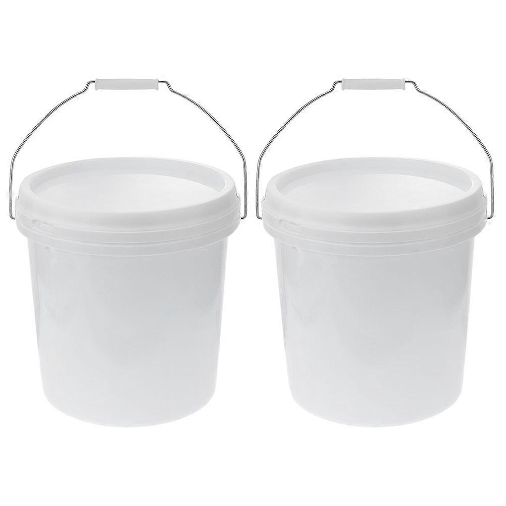 It seems like you're referring to a product listing or description for **"2pcs Round Multi Functional Paint Bucket with Lid"** — a portable, handheld