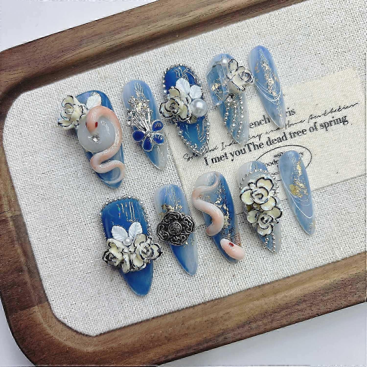 Handmade Snake Armor Rose Nail Art | Press On Nails | False Nails