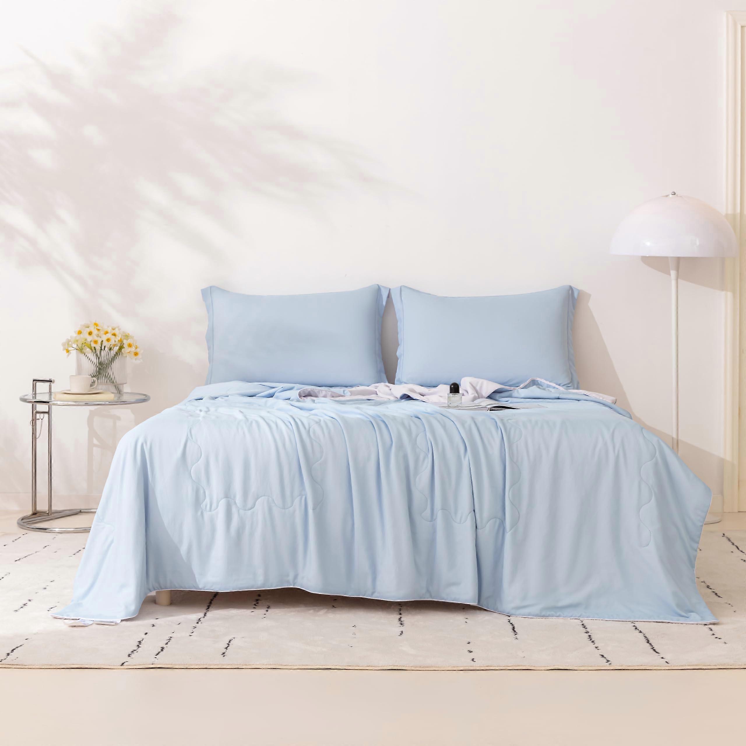 Cooling Comforter King Size with Breathable Fabric, Reversible Blue and Grey, Machine Washable
