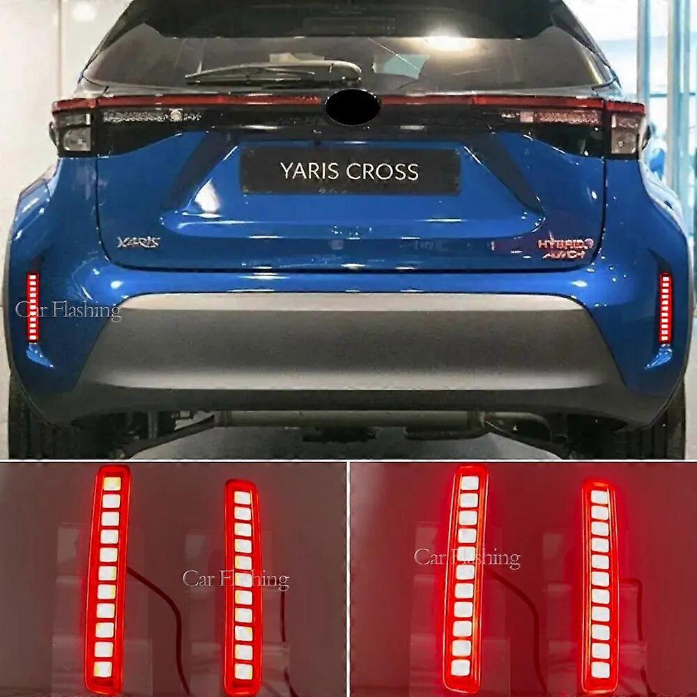 2PCS LED Reflector For Toyota Yaris Cross 2020 2021 2022 Bumper Light Rear Fog Lamp Brake Light Dynamic Turn Signal