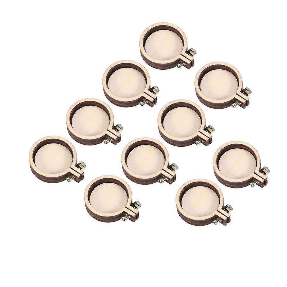 Convenient Mini Hoops for Embroidery Work, Enhancing Artistic Creations
