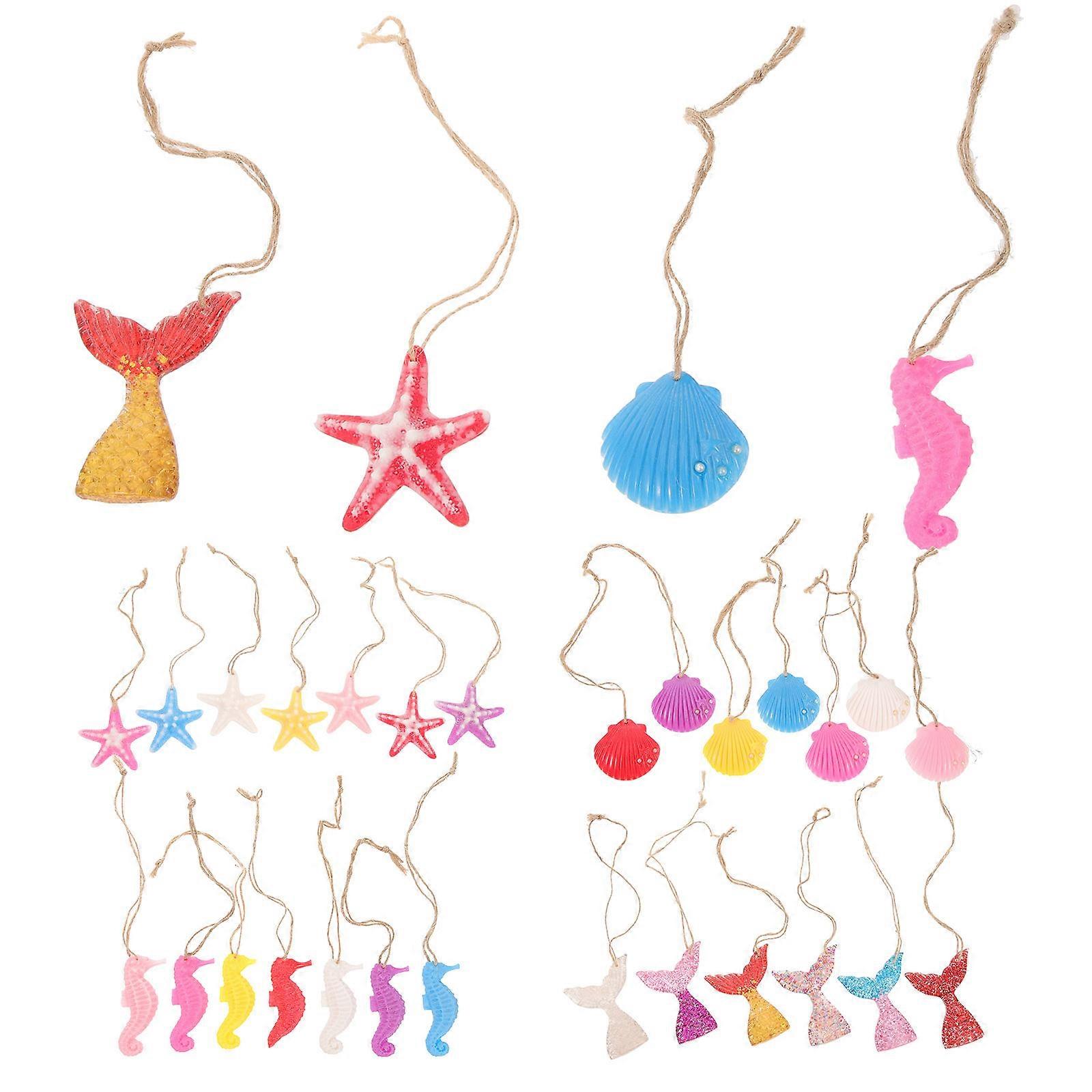 Pendant Resin Assorted Color Birthdays Families with 27Pcs