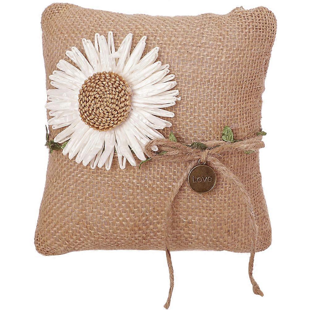 Rustic Square Wedding Ring Pillow with Daisy Design – Soft Cushion for Ceremonies, Engagements, and Anniversaries – Delicate & Versatile Decoration
