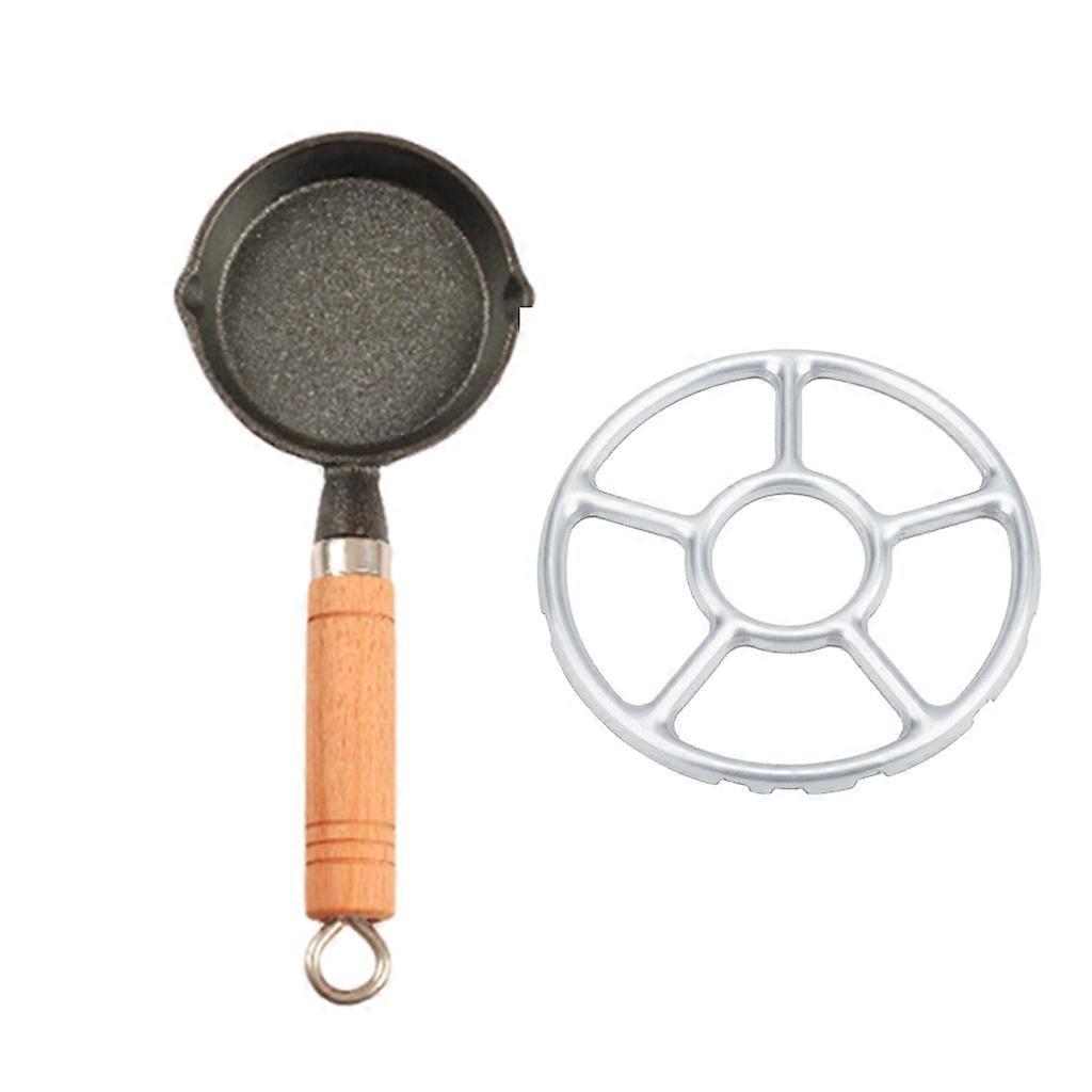 Nonstick Coating Omelette Pan with Iron Handle or Wooden Handle to Choose Pre-Seasoned Frying Pan Hole Design to Store 10cm