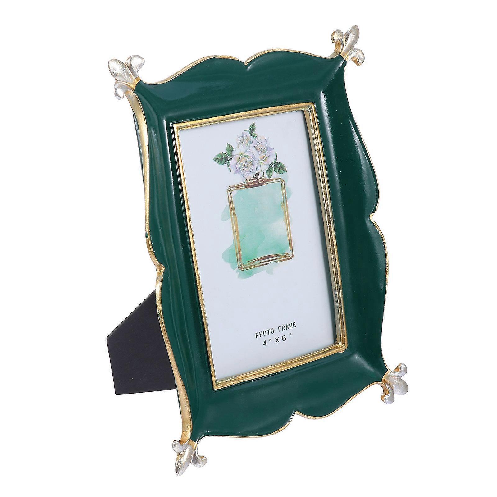 Resin Photo Frame Rectangular Vintage Style Picture Frame For Family And Friends 15.6X20.6CM Memory Preservation 1Set